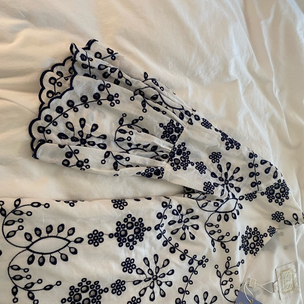 Sail to Sable Eyelet Dress Size 0 - Picture 4 of 7